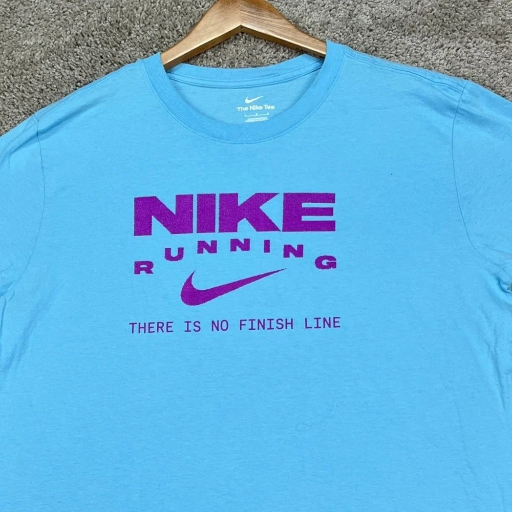 Nike T-Shirt Men Large Light Blue Purple Short Sleeve Running Performance Swoosh - Picture 2 of 9